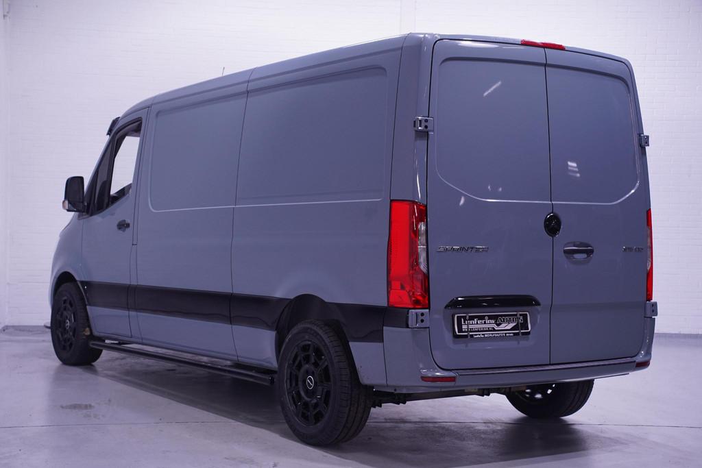 Mercedes-Benz Sprinter 215 CDI 150 pk Black&Grey Edition L2H, Auto's, Gebruikt, 4 cilinders, 150 pk, Mercedes-Benz