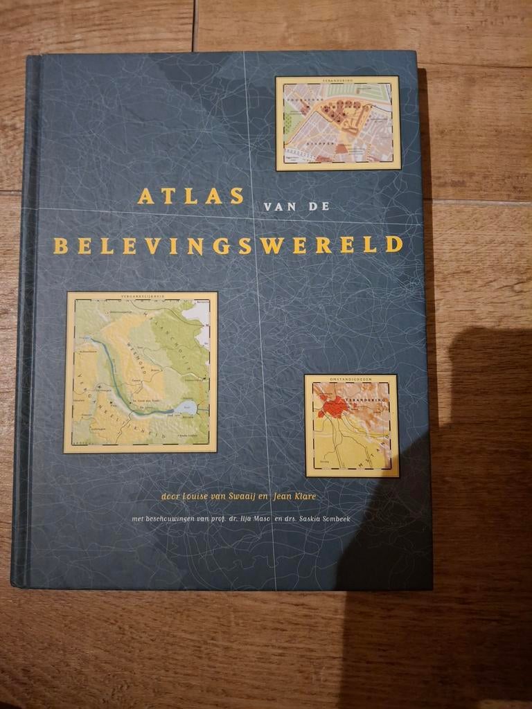 J. Klare - Atlas van de belevingswereld, Boeken, Ophalen of Verzenden, Zo goed als nieuw, Overige onderwerpen, J. Klare; L. van Swaaij