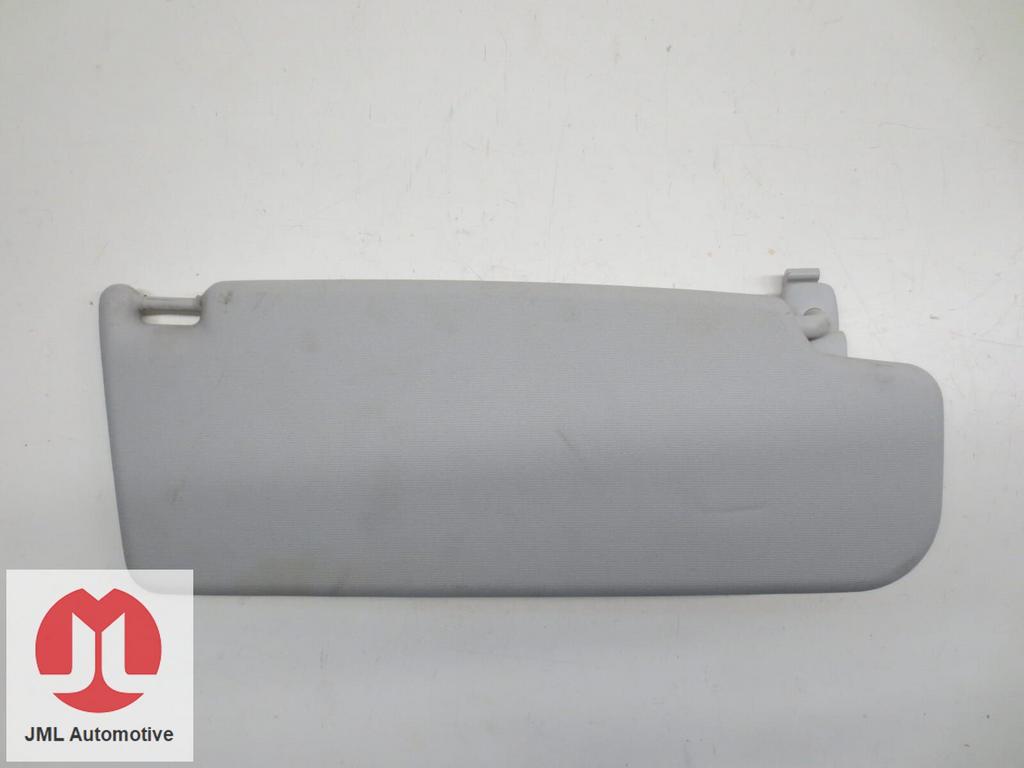 ZONNEKLEP LINKS VW UP, Gebruikt, -, -, Ophalen of Verzenden