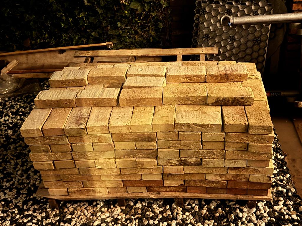 Metselstenen Waalformaat handvorm, Doe-het-zelf en Verbouw, Metselstenen, Ophalen, Nieuw, Bakstenen