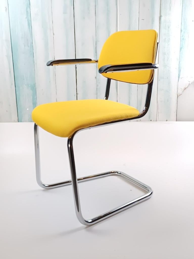 Vintage eetkamerstoel waarschijnlijk geen Gispen, Huis en Inrichting, Stoelen, Ophalen, Zo goed als nieuw, Gispen, Metaal