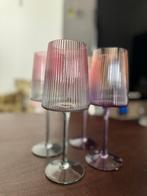 Ribbel wijnglazen met kleureffect, Ophalen, Zo goed als nieuw
