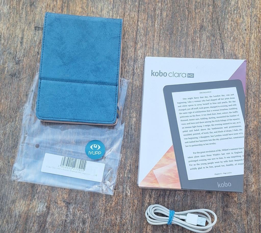 Kobo Clara HD E-reader met hoesje en kabel, 8 GB, 6 inch of minder, Ophalen of Verzenden, Wi-Fi