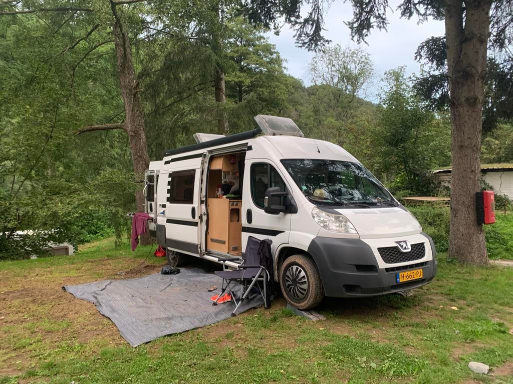 Adria Camper Peugeot Boxer 2013 - Compacte Buscamper, Caravans en Kamperen, Campers, Buitenlamp, Adria, 5 tot 6 meter, Overige merken