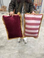 Set decoratieve kussens bordeaux & roze met franjes, Huis en Inrichting, Woonaccessoires | Kussens, Ophalen, Zo goed als nieuw