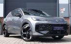 Volkswagen T-Roc 1.5 eTsi R-Line First Edition, Auto's, Stof, 1498 cc, Zwart, 4 cilinders