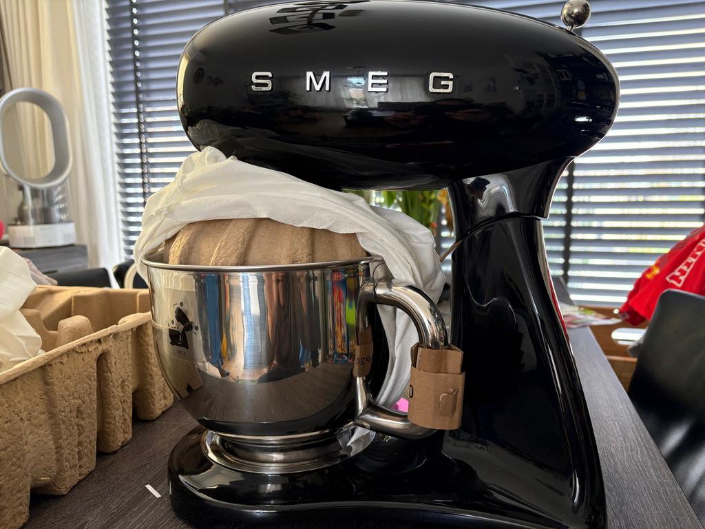 SMEG SMF03BLEU - Keukenmachine - Zwart - 800 W - Full Color, Witgoed en Apparatuur, Keukenmixers, 4 liter of meer, -, -, Nieuw