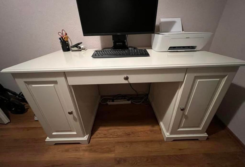 Ikea bureau wit, Huis en Inrichting, Bureaus, Ophalen, Zo goed als nieuw