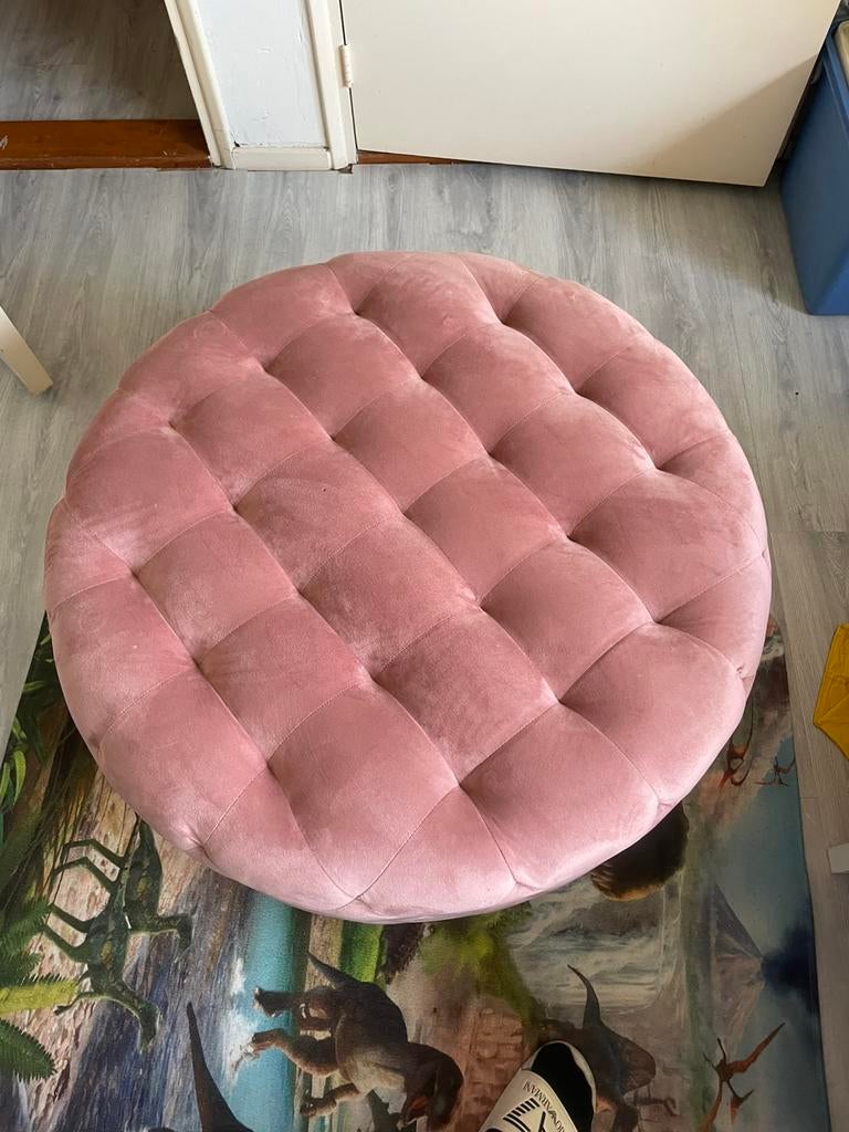 Mooie barok style poef, Eenpersoons, 75 tot 100 cm, Ophalen of Verzenden, Zo goed als nieuw