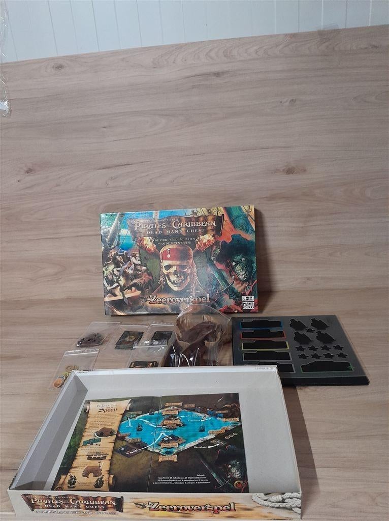 pirates of the caribbean zeeroverspel [s1204], Hobby en Vrije tijd, Gezelschapsspellen | Bordspellen, Verzenden, Zo goed als nieuw