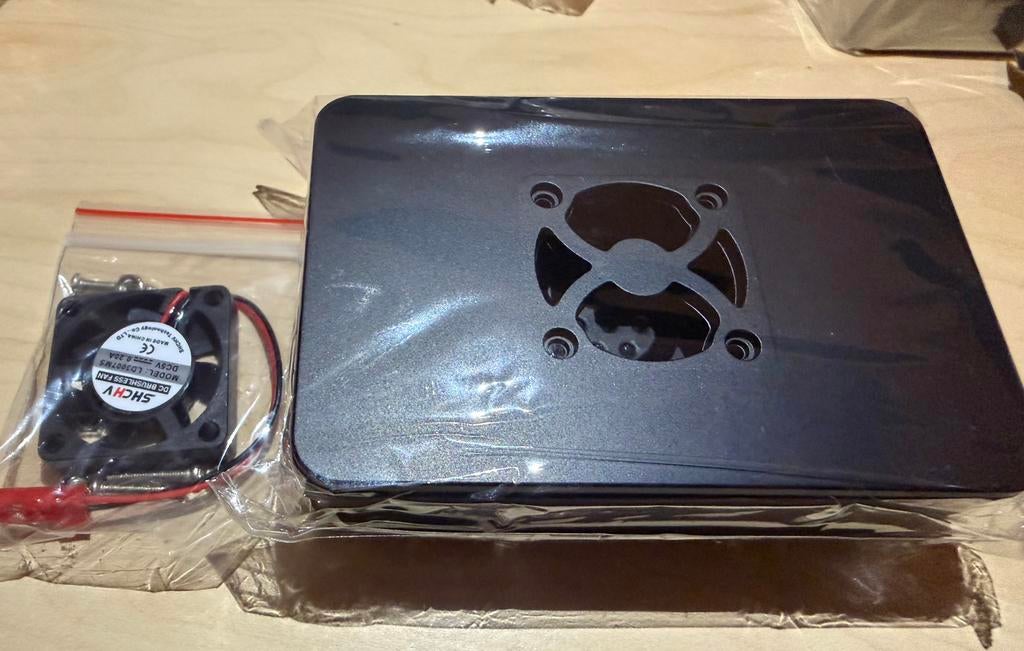 Raspberry Pi 4 4GB set met fan, 16GB SD en voeding, Ophalen of Verzenden