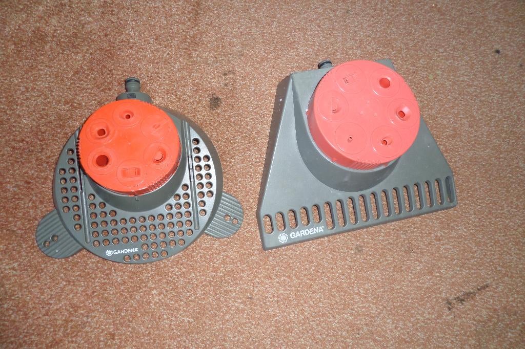 Gardena tuinsproeier - Vele instelprofielen - €10,- pst, Ophalen, Zo goed als nieuw, Multisproeier