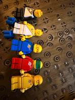Lego miniaturrs poppetjes - vintage space en ridders, Kinderen en Baby's, Speelgoed | Duplo en Lego, Ophalen of Verzenden, Zo goed als nieuw