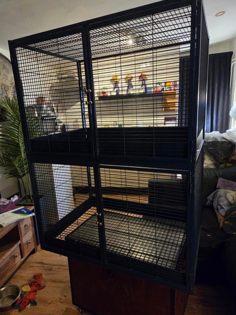 Royal suite 95, Dieren en Toebehoren, Ophalen, Gebruikt, Metaal, Vogelkooi