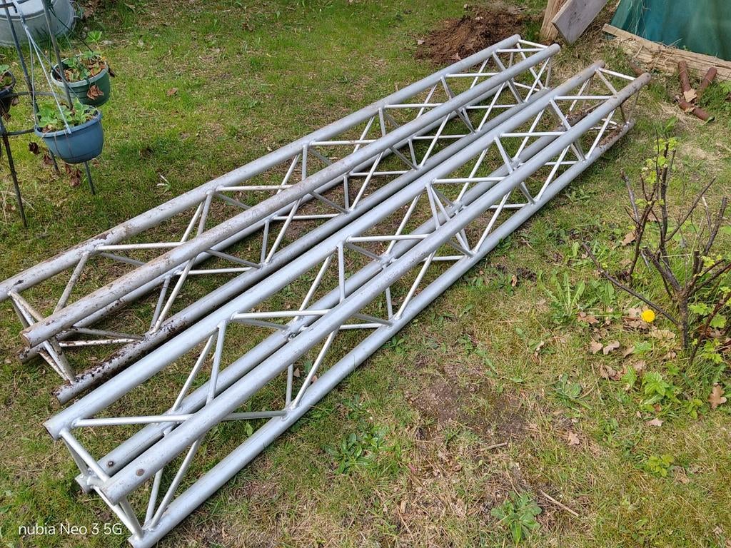 Twee aluminium stage truster, Muziek en Instrumenten, Verzenden, Gebruikt