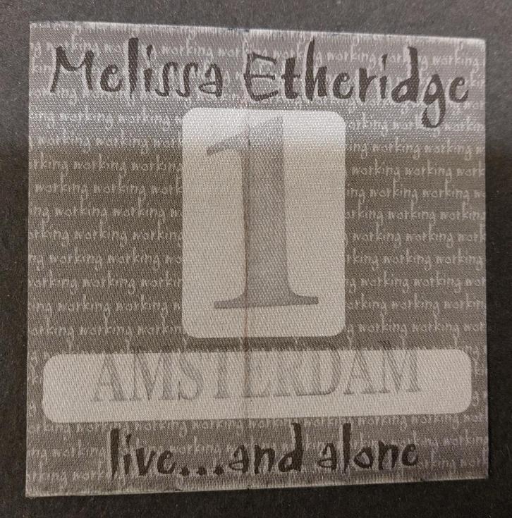 Melissa Etheridge BACKSTAGE PASS Amsterdam 5 februari 2002, Verzamelen, Muziek, Artiesten en Beroemdheden, Gebruikt, Foto of Kaart