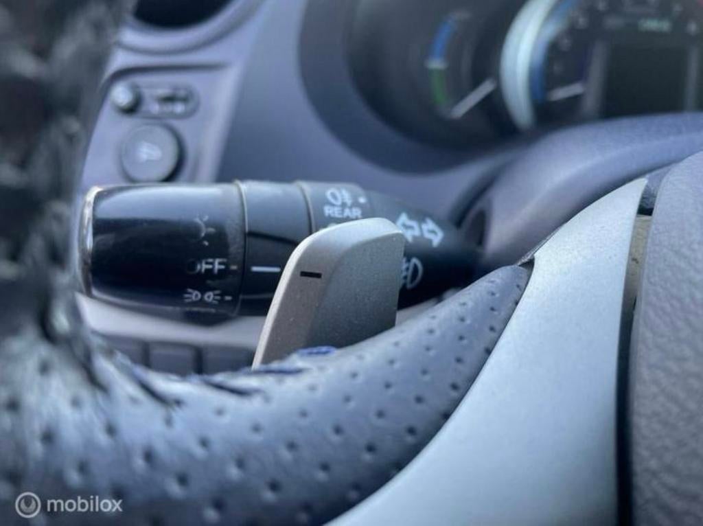 Honda Insight 1.3 Hybrid AUT 2009 Grijs, 4 cilinders, Xenon verlichting, Grijs, 22 km/l