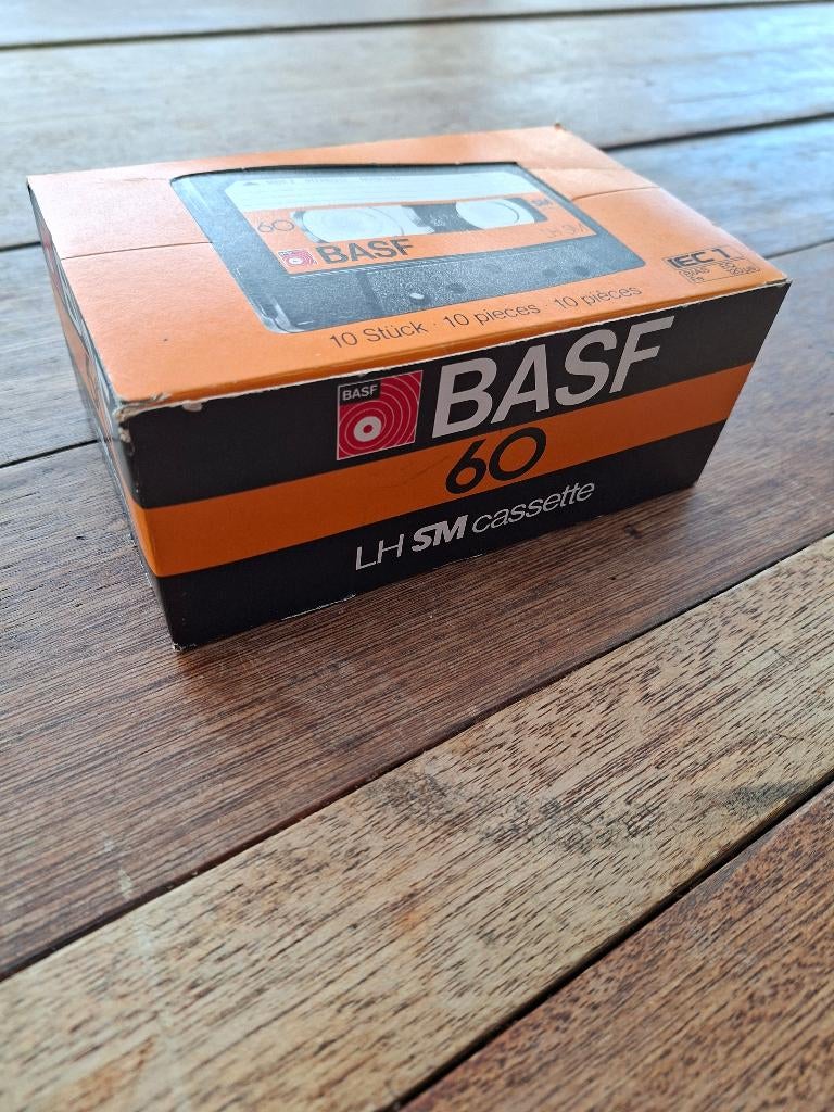 Doosje BASF  CR-S2 in blister, 2 t/m 25 bandjes, Overige genres, Ophalen of Verzenden, Nieuw in verpakking
