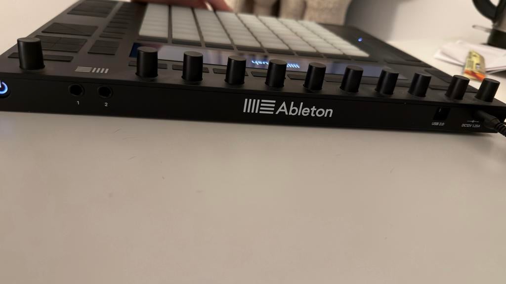 Ableton Push 2 MIDI-controller - Zo goed als nieuw, Muziek en Instrumenten, Overige aantallen, Zo goed als nieuw, Met midi-aansluiting