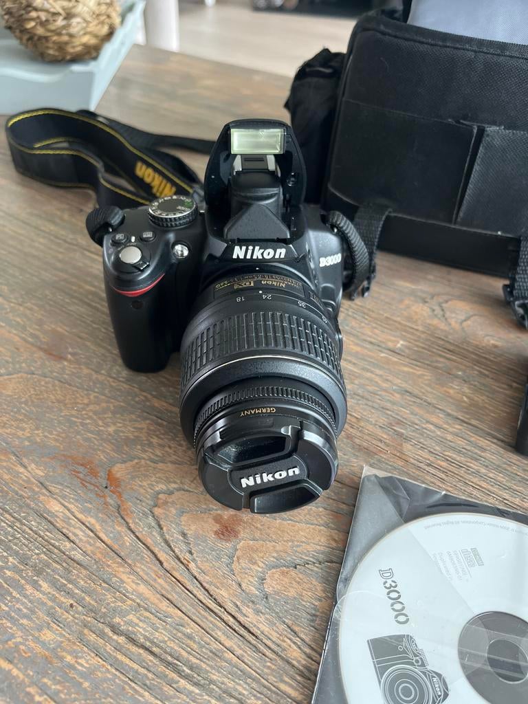 Nikon D3000 Spiegelreflexcamera, Gebruikt, Spiegelreflex, Ophalen of Verzenden, Nikon