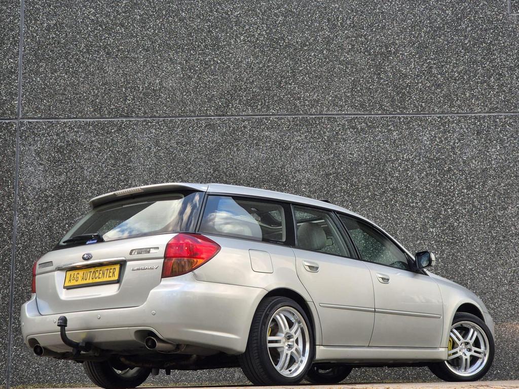 Subaru Legacy Touring 3.0R AWD Executive/245PK/Pano/Trekhaak, Auto's, Subaru, Automaat, Gebruikt, Stoelverwarming, Legacy