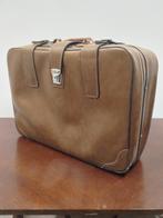 Vintage fifties reiskoffer leder, Sieraden, Tassen en Uiterlijk, Koffers, 60 tot 70 cm, Gebruikt, Slot, Leer