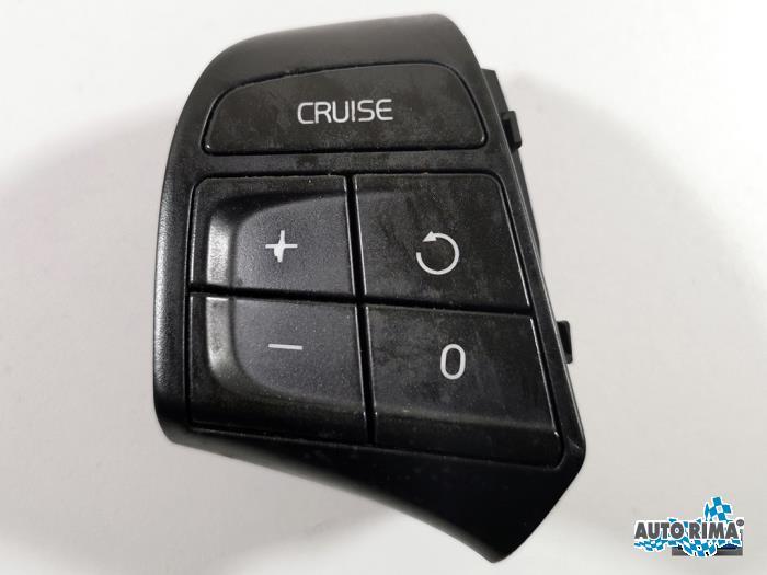 Cruise Control Bediening van een Volvo V70