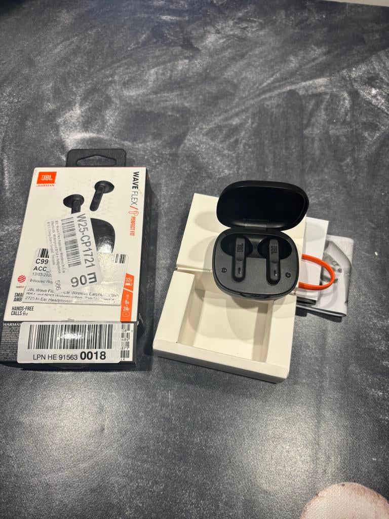 JBL Wave Flex oordopjes – met oplader ( oortjes), Ophalen of Verzenden, Zo goed als nieuw, Landkaarten