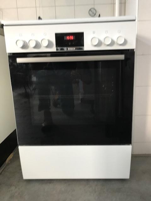 gasfornuis Bosch, Witgoed en Apparatuur, Fornuizen, Ophalen, Gebruikt, Hete lucht, 4 kookzones