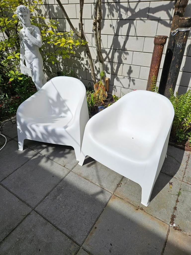 2 stuks IKEA Skarpö buitenstoel - Wit kunststof, Tuin en Terras, Tuinstoelen, Ophalen, Gebruikt, Kunststof
