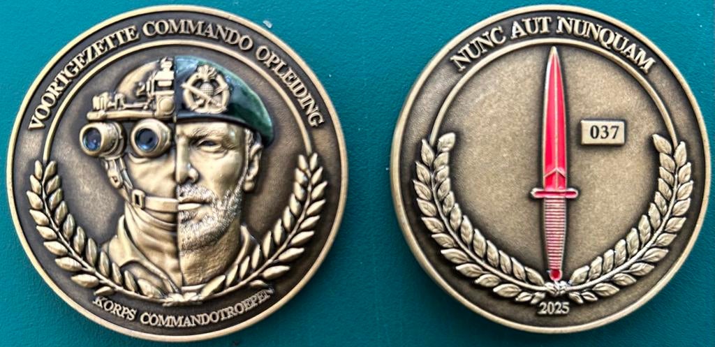 Coin Korps Commandotroepen, Verzamelen, Ophalen of Verzenden, Landmacht, Nederland, Embleem of Badge