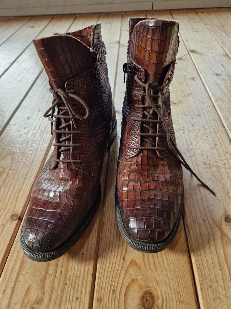 Bruine leren enkellaarsjes 42, Ophalen of Verzenden, Zo goed als nieuw, Bruin