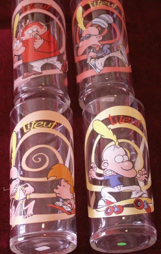 Complete set Coca Cola Mc Donalds Titeuf Frankrijk 4 glazen, Verzamelen, Glas en Borrelglaasjes, Ophalen of Verzenden, Nieuw, Bierglas