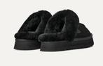 Uggs platform sloffen zwart - Maat 39, Kleding | Dames, Schoenen, Ophalen of Verzenden, Zo goed als nieuw, Zwart, Pantoffels of Sloffen