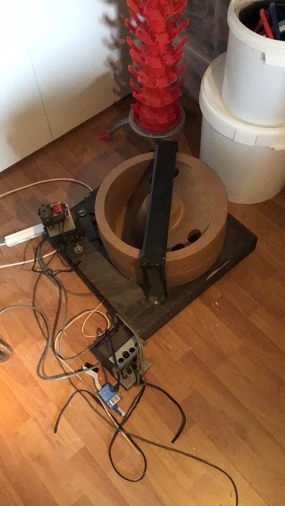 Leslie knutselobject, Ophalen of Verzenden, Gebruikt, Overige typen