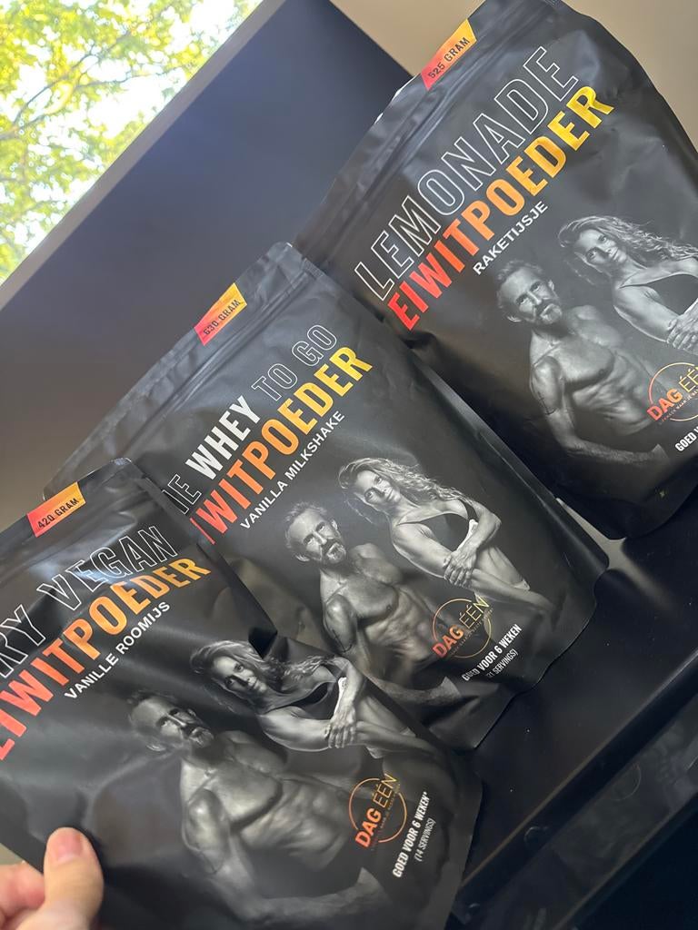 Dag 1 Eiwitpoeders - Diverse Smaken € 75,-, Ophalen of Verzenden, Nieuw, Armen, Overige typen