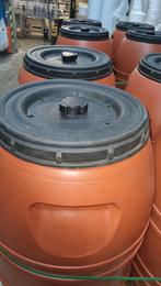 Kunststof vat met draaideksel – 220 liter (terracotta), 150 liter of meer, Ophalen, Zo goed als nieuw