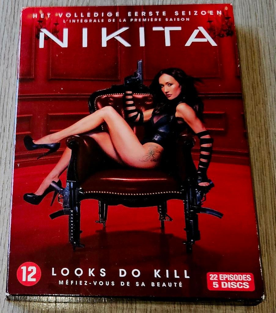 Nikita - Het volledige eerste seizoen (5 discs), Vanaf 12 jaar, Ophalen of Verzenden, Zo goed als nieuw, Actie en Avontuur