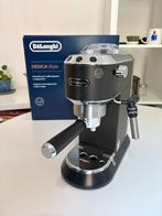 Delonghi Dedica als Nieuw, met garantie en veel accessoires, Witgoed en Apparatuur, Koffiezetapparaten, Gemalen koffie, Koffiemachine