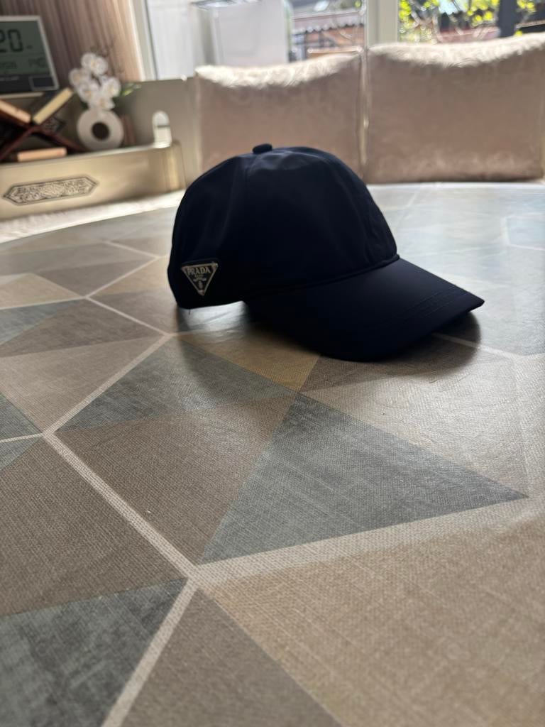 Prada pet donkerblauw, Ophalen, Nieuw, One size fits all, Pet