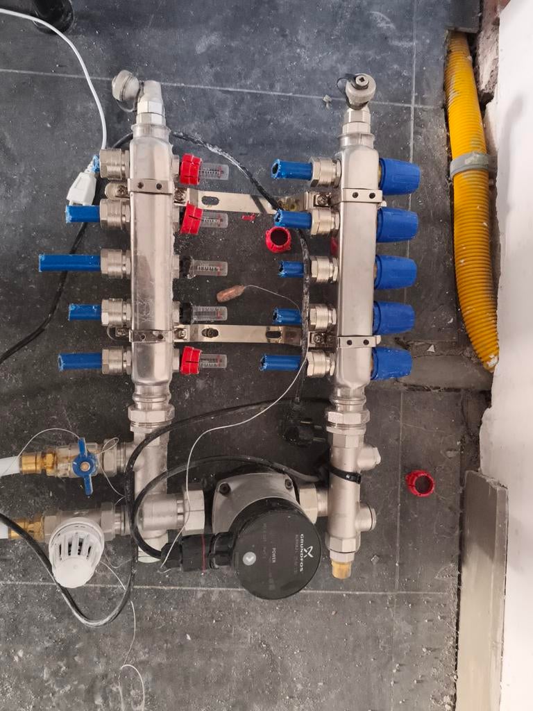 Vloerverwarming verdeler 5 groepen, Ophalen, Minder dan 30 cm, Overige typen, Minder dan 60 cm
