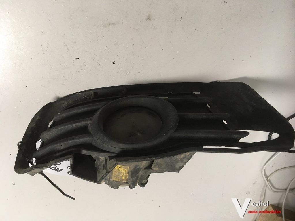 Mercedes c204 mistlamp rechtsvoor incl kap 2008, Auto-onderdelen, Gebruikt, -, -, Ophalen of Verzenden