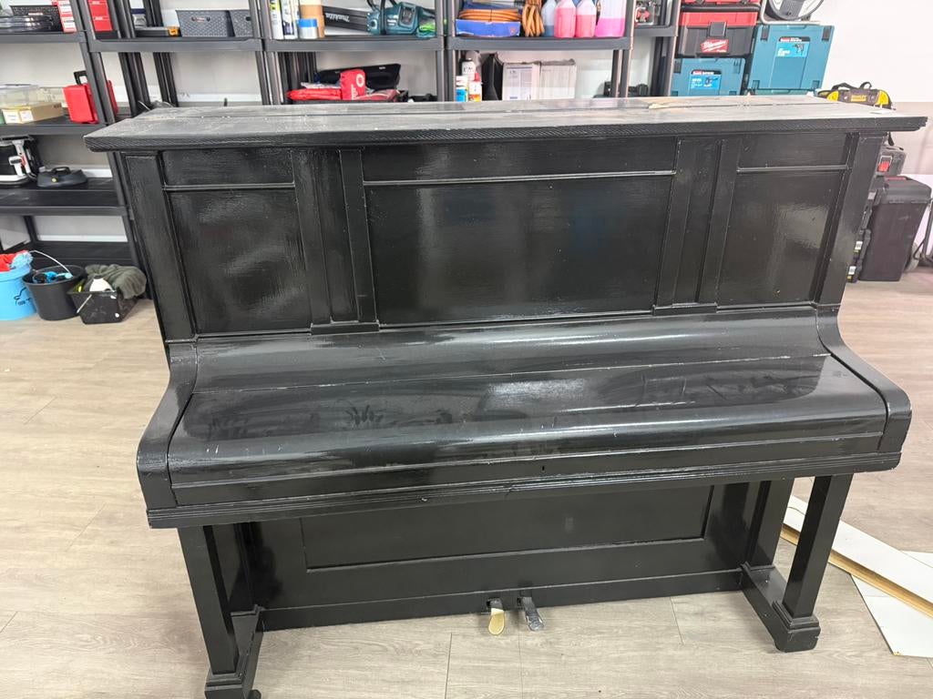 Gratis piano, Muziek en Instrumenten, Piano's, Ophalen, Zo goed als nieuw