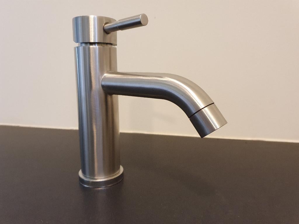 Wastafelkraan badkamer RVS Geborsteld Magazijn Opruiming, Nieuw, Minder dan 100 cm, Grijs, 25 tot 50 cm