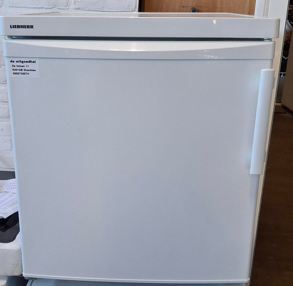 Liebherr klein model koelkast met vriesvak, Witgoed en Apparatuur, Koelkasten en IJskasten, Gebruikt, Met vriesvak, 75 tot 100 liter