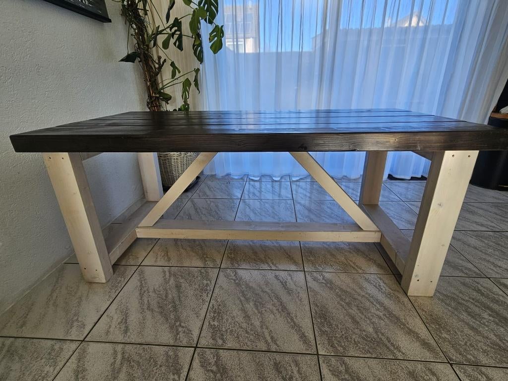 Steigerhouten tafel ( kan ook voor buiten), Ophalen, 50 tot 100 cm, 150 tot 200 cm, Vier personen