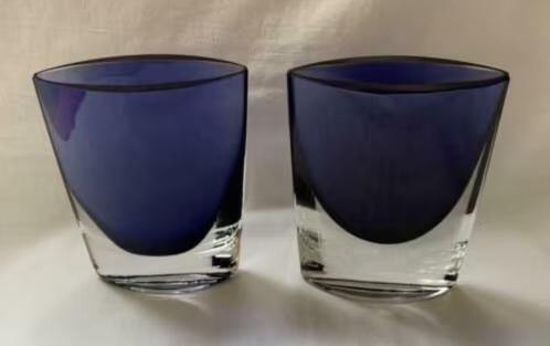 Twee krosno vaasjes ongeveer 12 cm hoog, Huis en Inrichting, Woonaccessoires | Vazen, Overige kleuren, Ophalen of Verzenden, Minder dan 50 cm