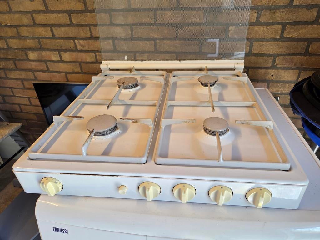 Pelgrim Gasstel fornuis electrische ontsteking, Ophalen, Gebruikt, Minder dan 85 cm, 4 kookzones