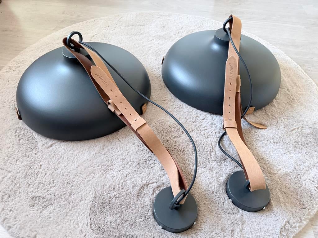 2x Zuiver “Dek 51” hanglamp industrieel echt lederen band, Ophalen, Zo goed als nieuw, Metaal, Industrieel