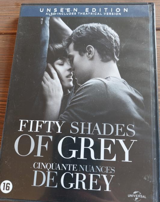 x	Fifty Shades of Grey, Vanaf 12 jaar, Ophalen of Verzenden, Zo goed als nieuw